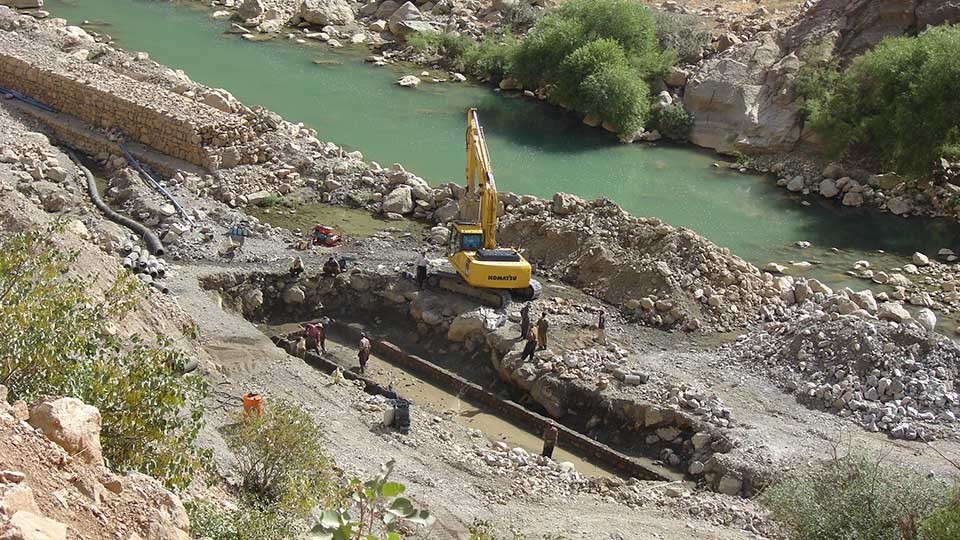 بهسازی کانال اراضی ذکریا